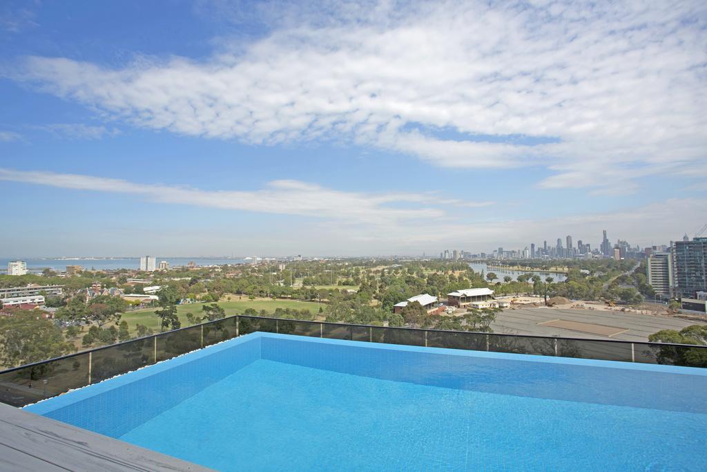☆ Heart Of St Kilda ☆ Infinity Pool+Parking+Wifi Διαμέρισμα Μελβούρνη Εξωτερικό φωτογραφία